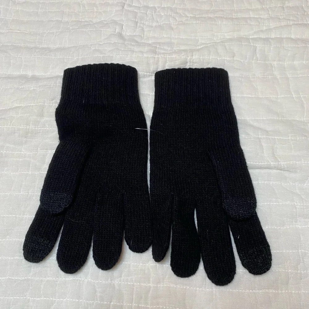UGG Knit Tech Gloves Touchscreen Friendly One Size Black New NWT - Picture 4 of 5
